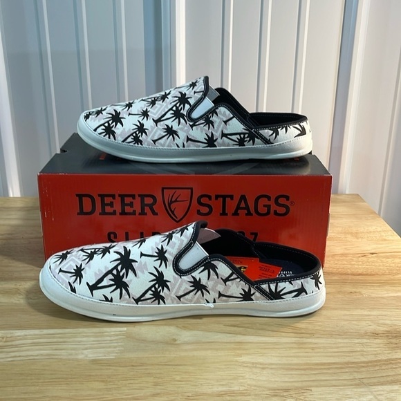 Other - Deer Stags Spike White Palm Tree Size 14